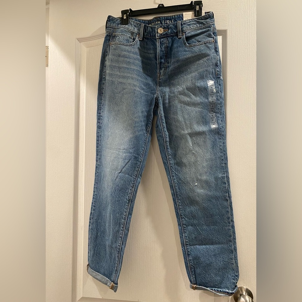 NWT AE tomgirl jeans